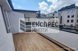 Необзаведен, Четиристаен апартамент, Център