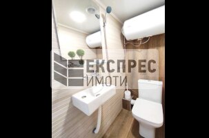  Studio, Regional hospital