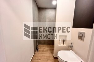 Möbliert, 2 Schlafzimmer Wohnung, Regional hospital