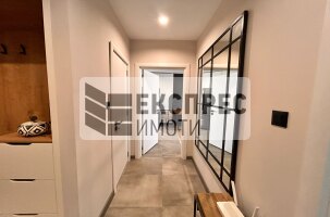 Möbliert, 2 Schlafzimmer Wohnung, Regional hospital