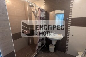 Обзаведен Тристаен апартамент, Център