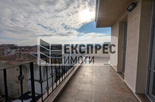 Обзаведен Тристаен апартамент, Център