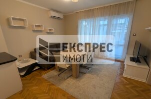 Furnished 2 bedroom apartment, Center