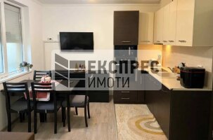 Офис Офис, Трошево