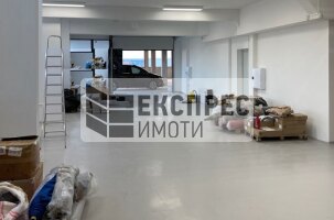  Commercial space, Vladislav Varnenchik