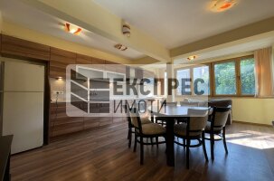 Furnished 2 Schlafzimmer Wohnung, Regional hospital