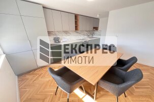  2 Schlafzimmer Wohnung, Regional hospital