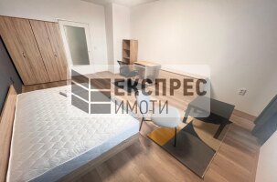  Studio, Regional hospital