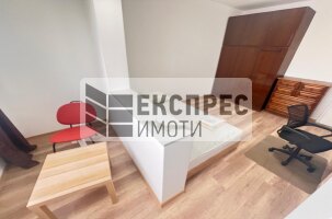 СПОДЕЛЕН АПАРТАМЕНТ Едностаен апартамент, Окръжна болница