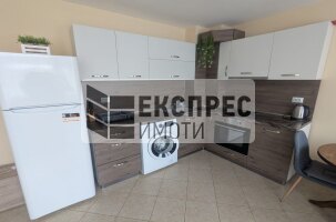 Обзаведен Двустаен апартамент, Колхозен пазар