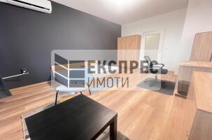 FURNISHED 3 bedroom apartment, Regional hospital