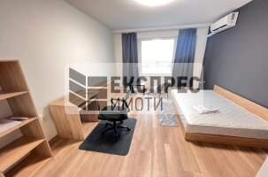 FURNISHED 3 bedroom apartment, Regional hospital