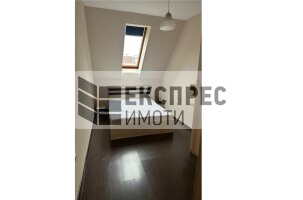 Обзаведен, Двустаен апартамент, Окръжна болница