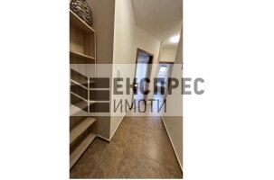 Обзаведен, Двустаен апартамент, Окръжна болница