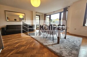 Обзаведен Двустаен апартамент, Червен площад