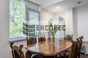 Furnished 2 bedroom apartment, Center