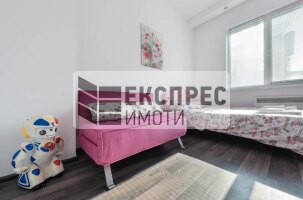 Furnished 2 bedroom apartment, Center