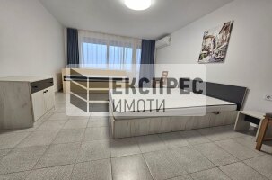 Нов, Обзаведен Двустаен апартамент, Гранд Мол Варна