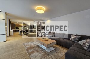 Furnished 2 bedroom apartment, Center