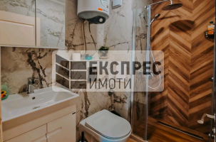 FURNISHED 2 bedroom apartment, Red Square