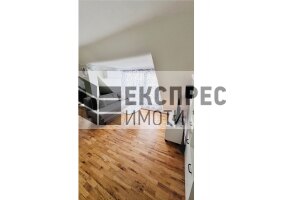 Обзаведен, Тристаен апартамент, Окръжна болница