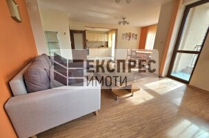 Furnished 3 Schlafzimmer Wohnung, Breeze