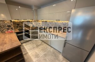 Обзаведен Двустаен апартамент, Център