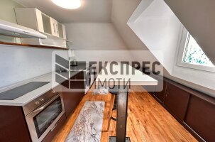 Обзаведен, Тристаен апартамент, Окръжна болница