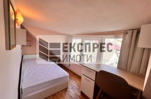 Обзаведен, Тристаен апартамент, Окръжна болница