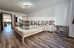 Луксозен,Обзаведен Четиристаен апартамент, Център