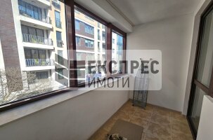 Луксозен,Обзаведен Четиристаен апартамент, Център