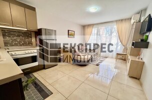 Обзаведен Двустаен апартамент, Лятно кино Тракия