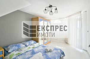 Обзаведен Многостаен апартамент, Окръжна болница