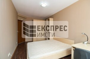 Furnished 2 bedroom apartment, Center
