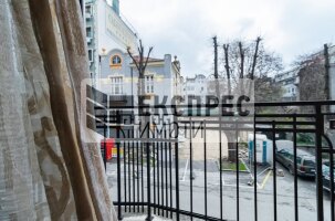 Furnished 2 bedroom apartment, Center