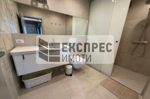  1 Schlafzimmer Wohnung, Center