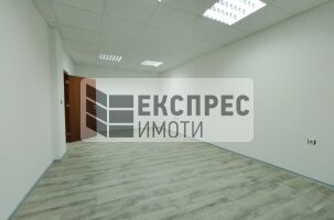 Зала за тренировки, детска занималня, Офис, Морска градина