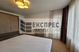 Нов, Луксозен, Обзаведен Тристаен апартамент, Център