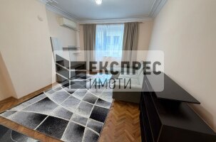 Обзаведен Двустаен апартамент, Център