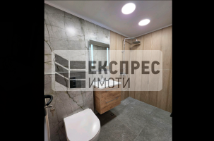 HEОБЗАВЕДЕН Двустаен апартамент, Окръжна болница