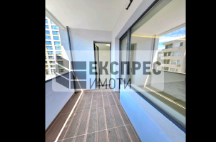 HEОБЗАВЕДЕН Двустаен апартамент, Окръжна болница