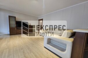  2 Schlafzimmer Wohnung, Regional hospital