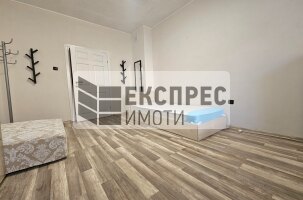 Furnished 3 Schlafzimmer Wohnung, Chataldzha