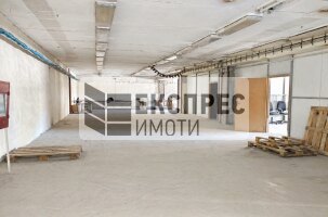 С ТОВАРЕН АСАНСЬОР Склад, Аспарухово