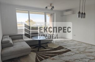  1 Schlafzimmer Wohnung, Troshevo
