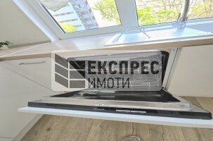 Луксозен Обзаведен Тристаен апартамент, Окръжна болница