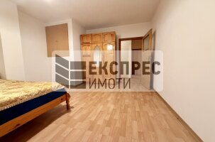 Furnished 3 bedroom apartment, Farmers' Market