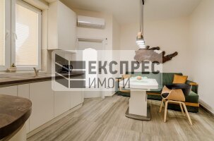 Нов Луксозен Тристаен апартамент, Център