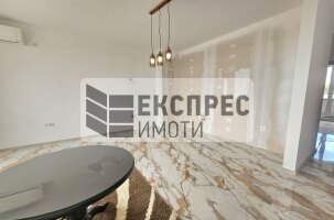 Half-furnished 1 bedroom apartment, Troshevo