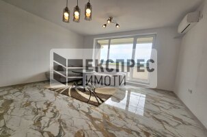 Half-furnished 1 bedroom apartment, Troshevo